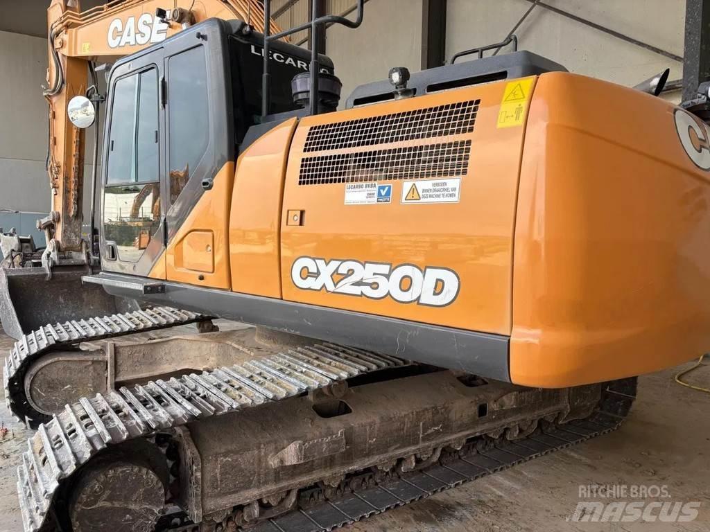 CASE CX250D Escavatori cingolati