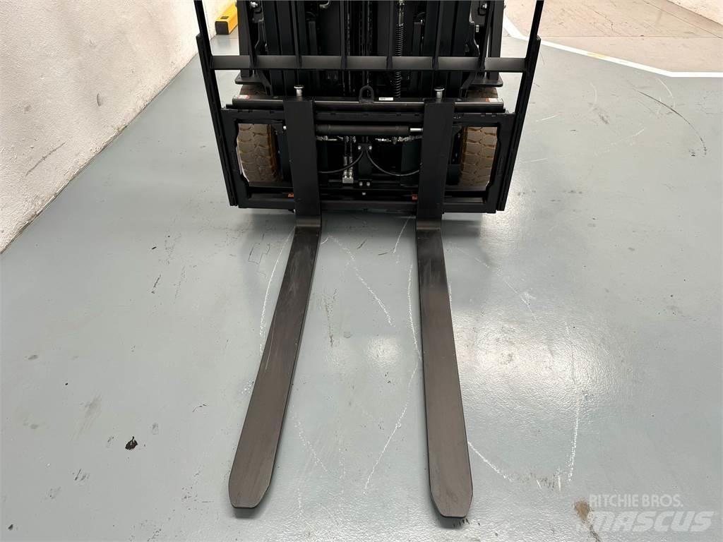  CPD15TVL Carrelli elevatori elettrici