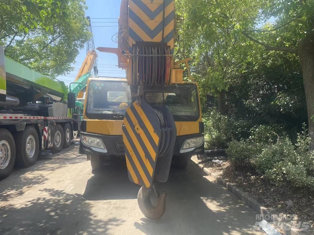 XCMG QY 130 K Gru per tutti i terreni