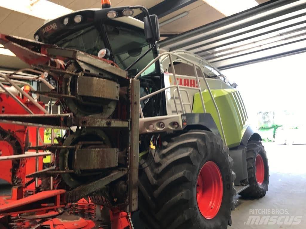 CLAAS Jaguar 960 Trince semoventi