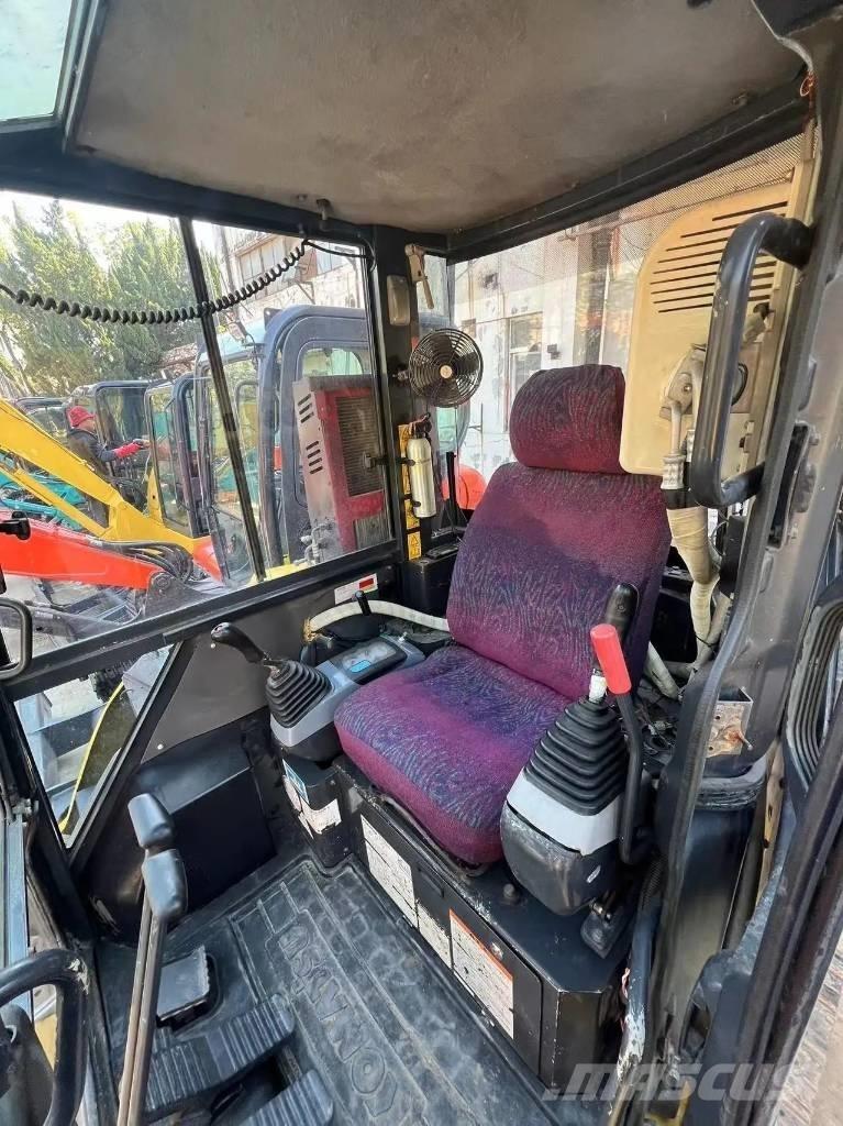 Komatsu PC 40 MR Miniescavatori