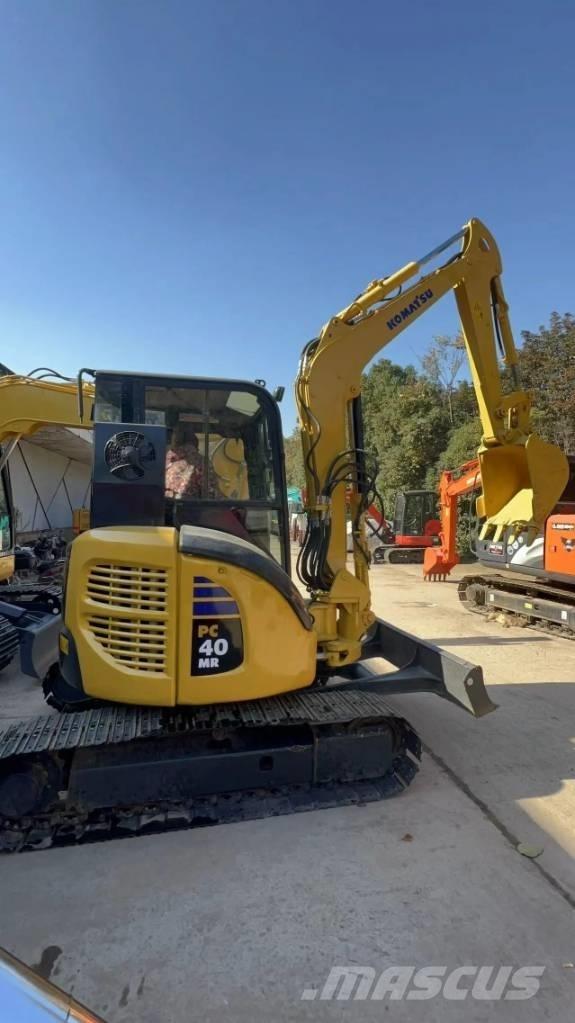 Komatsu PC 40 MR Miniescavatori