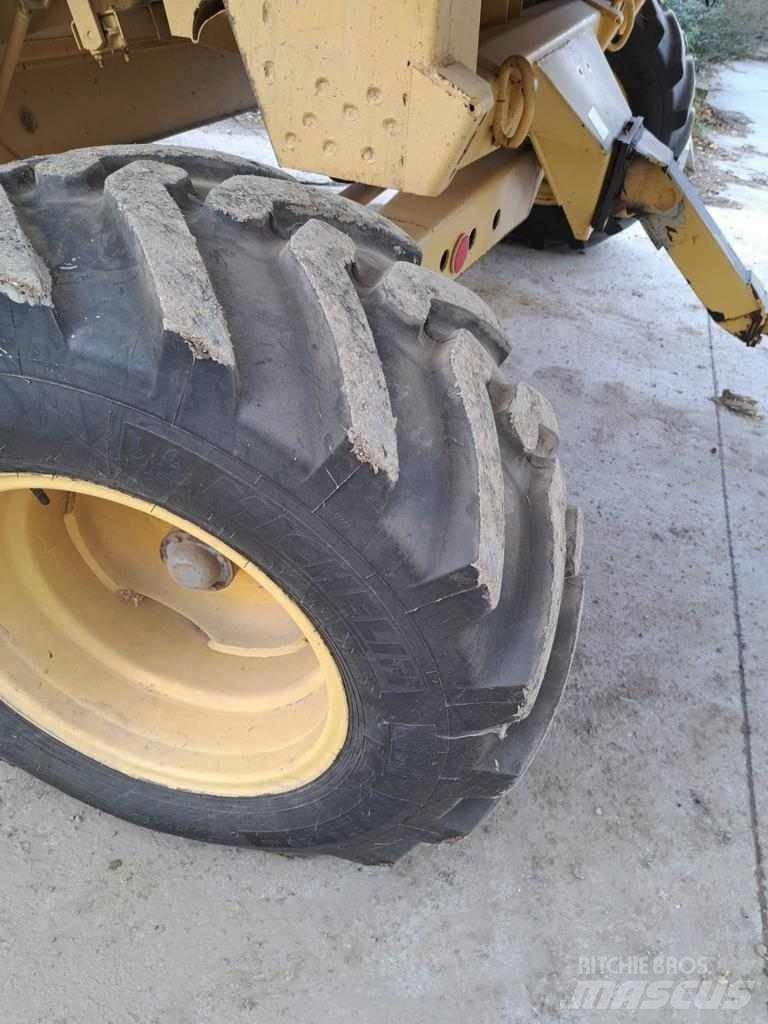 New Holland TX 66 Mietitrebbiatrici