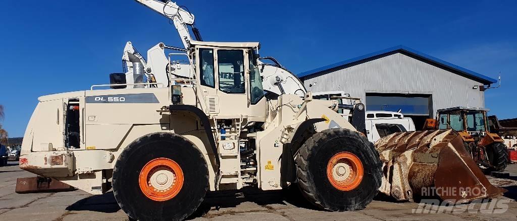 Doosan DL 550-5 Pale gommate
