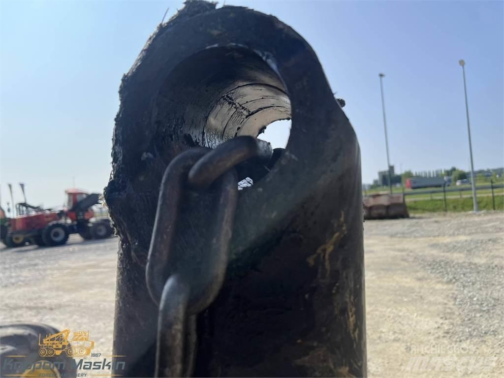  TJ LOGLIFT F71 Gru per esbosco