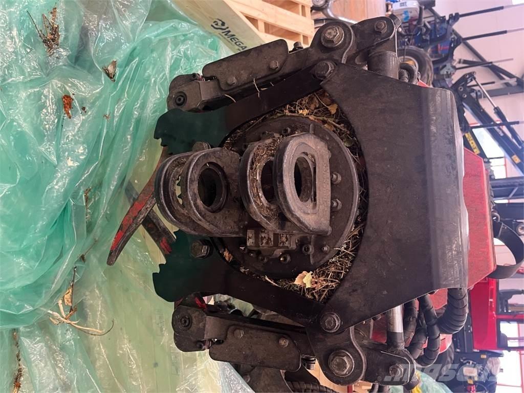 Komatsu C93 Decespugliatrici e trinciatrici idrauliche