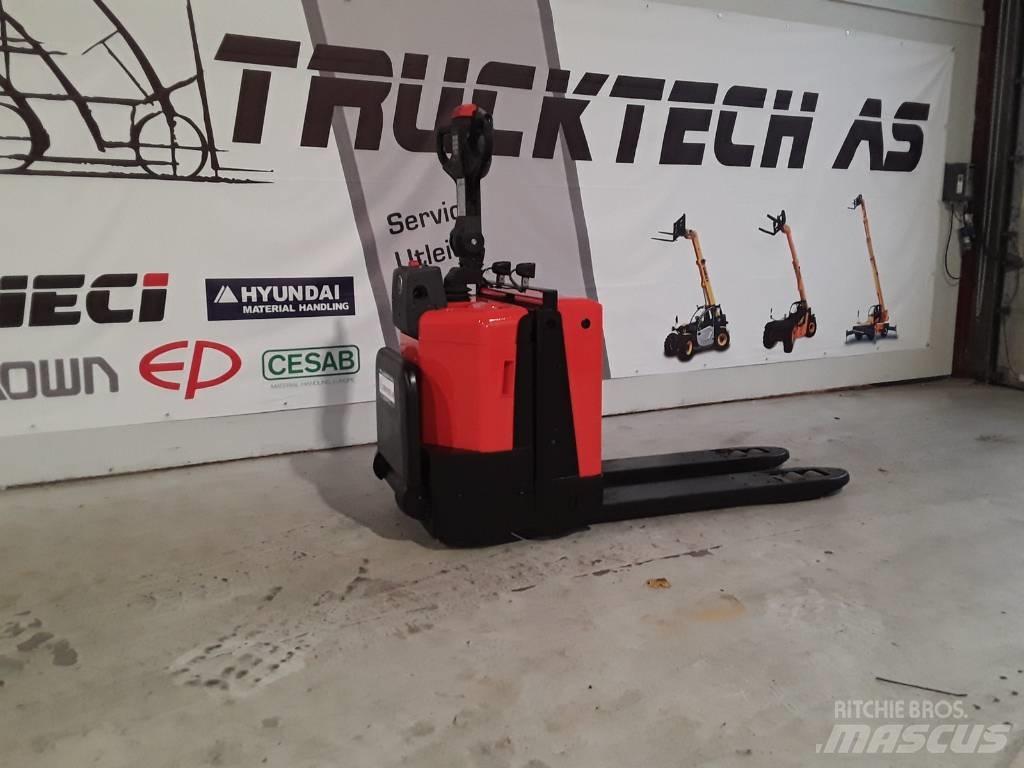 BT LPE 200 Carrelli elevatori bassi a piattaforma