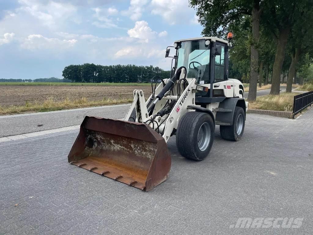 Terex TL100 shovel Pale gommate