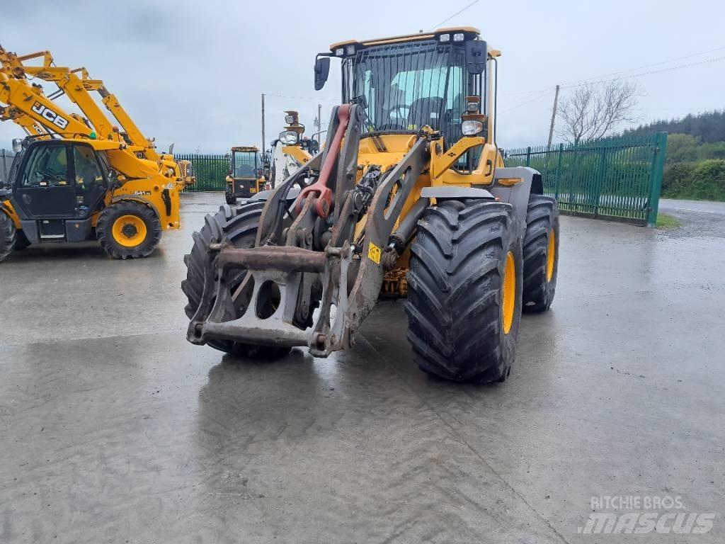 Volvo L 90 H Pale gommate