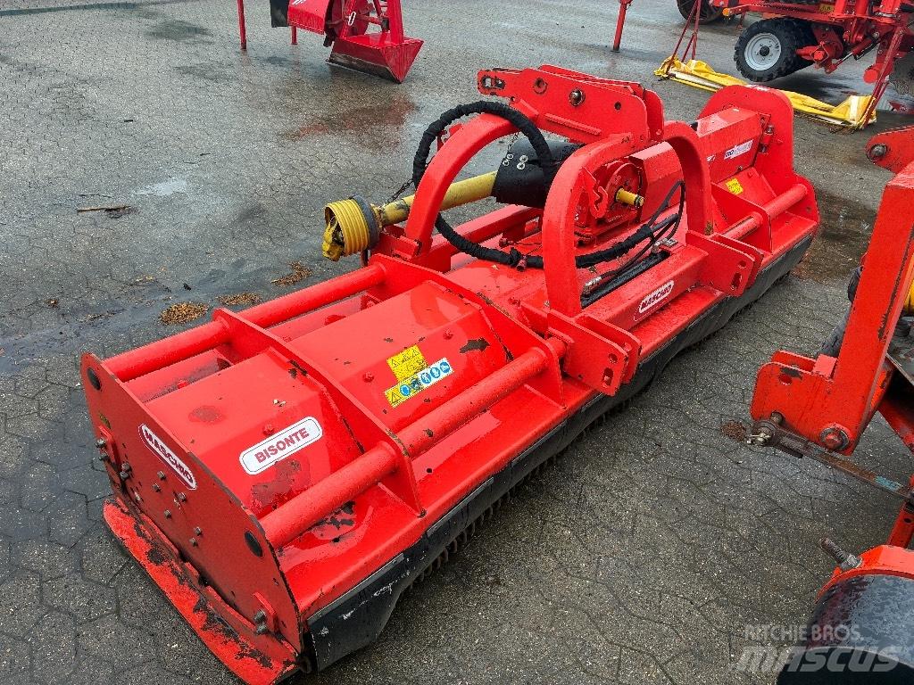 Maschio Bisonte 300 Falciatrici
