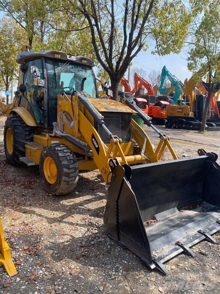 CAT 420 F Terne