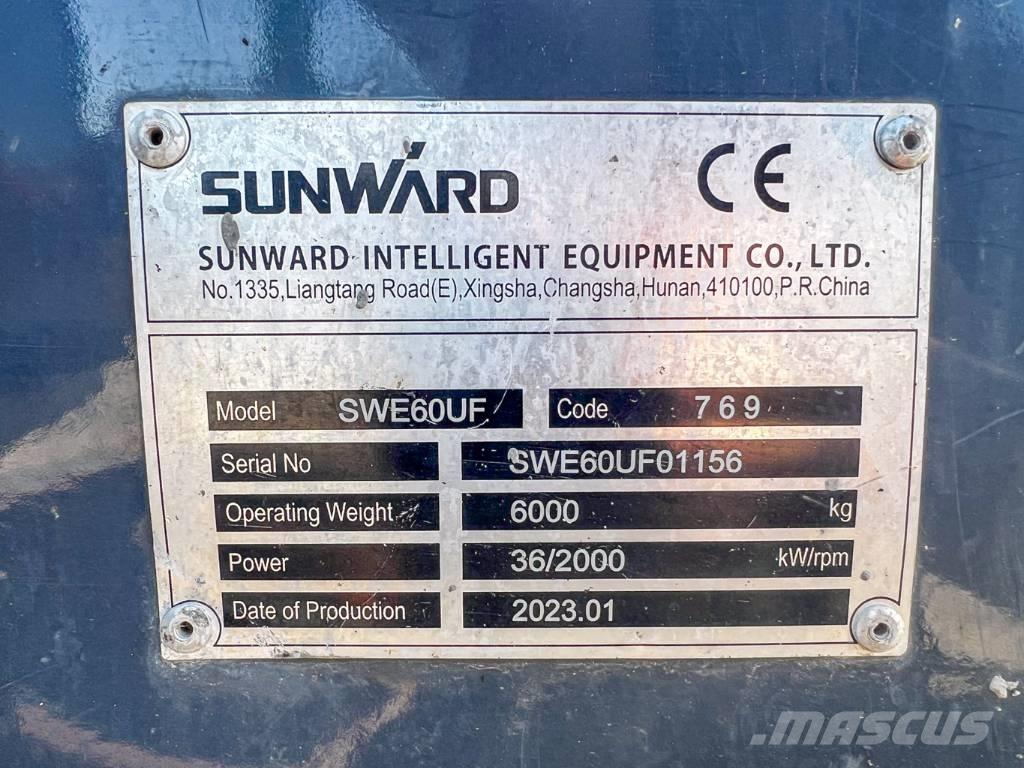 Sunward 60UF Miniescavatori