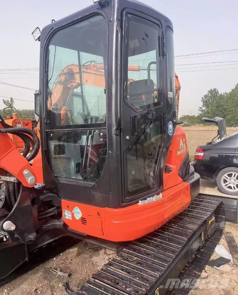 Kubota 161 Escavatori cingolati