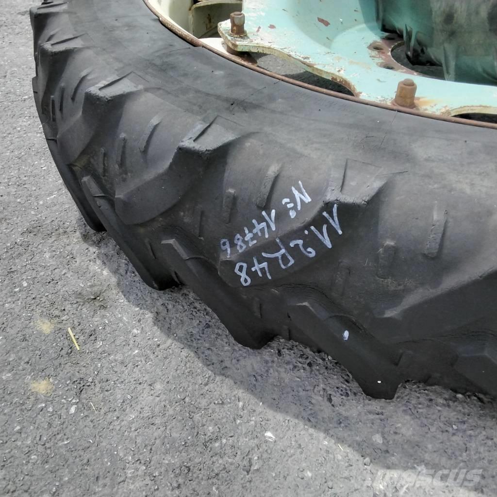 Kleber 11.2R48 Pneumatici, ruote e cerchioni