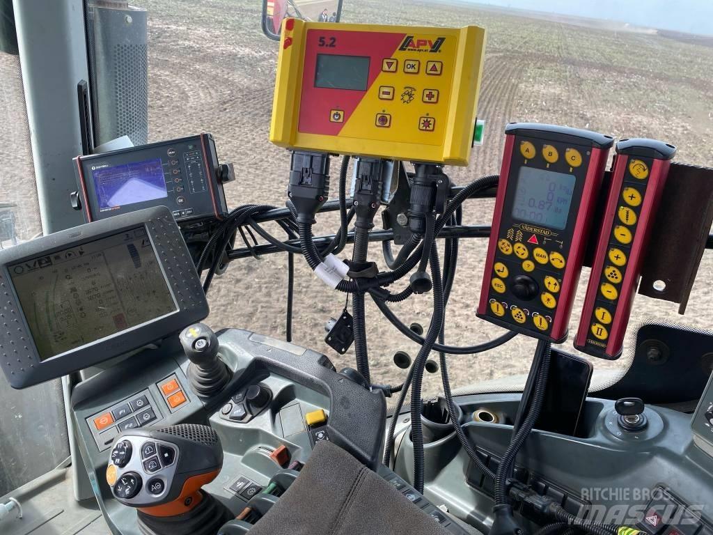 CLAAS Axion 940 SCR Trattori