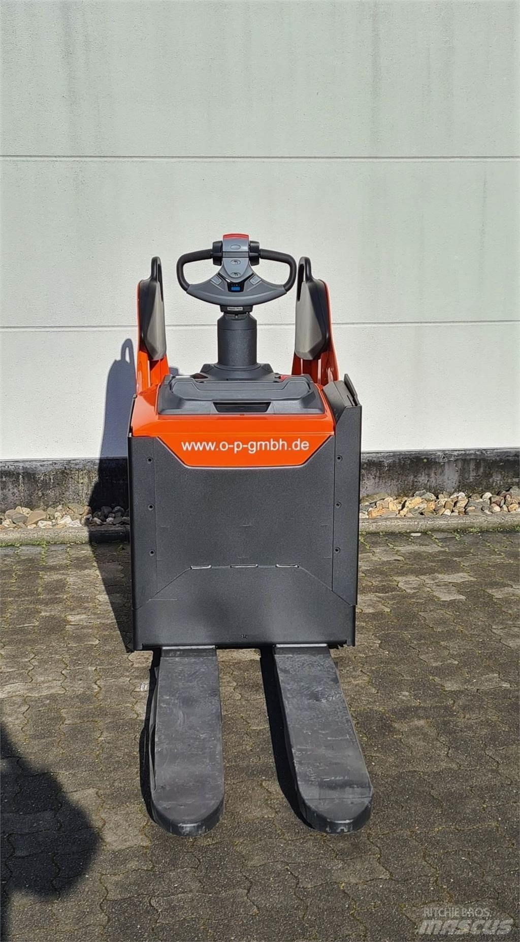 Toyota LPE 250 Transpallet manuale