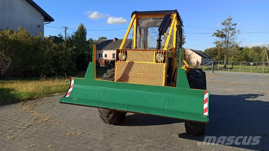 LKT 81 Trattori Forestali