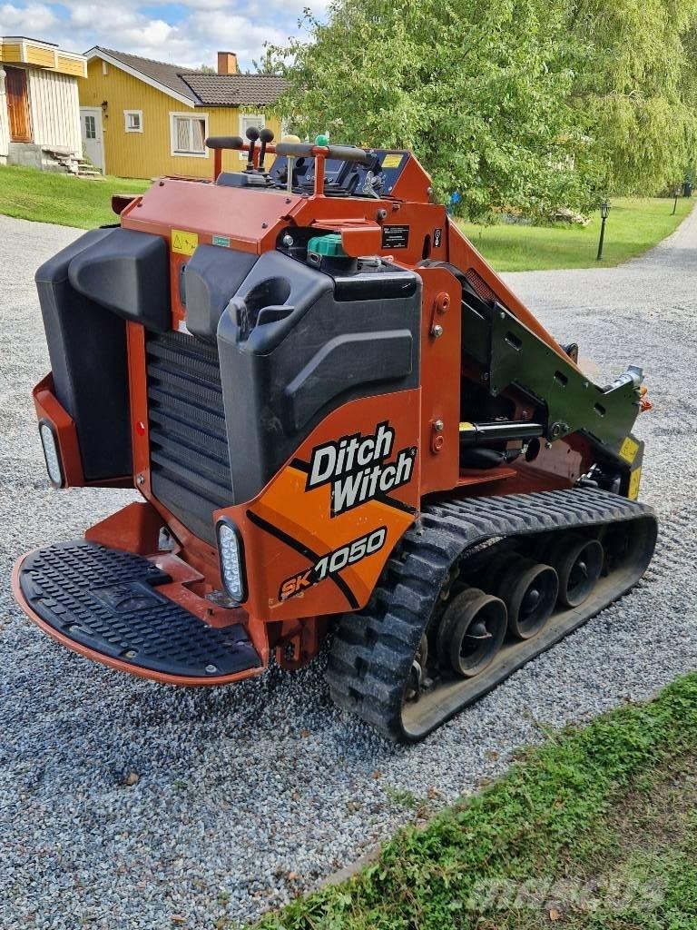 Ditch Witch SK 1050 Sollevatori telescopici per agricoltura