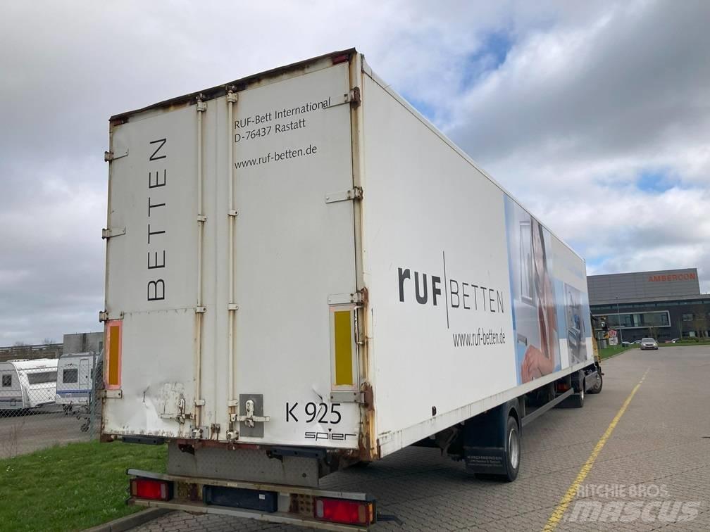 Mercedes-Benz 822 Motrici e Trattori Stradali
