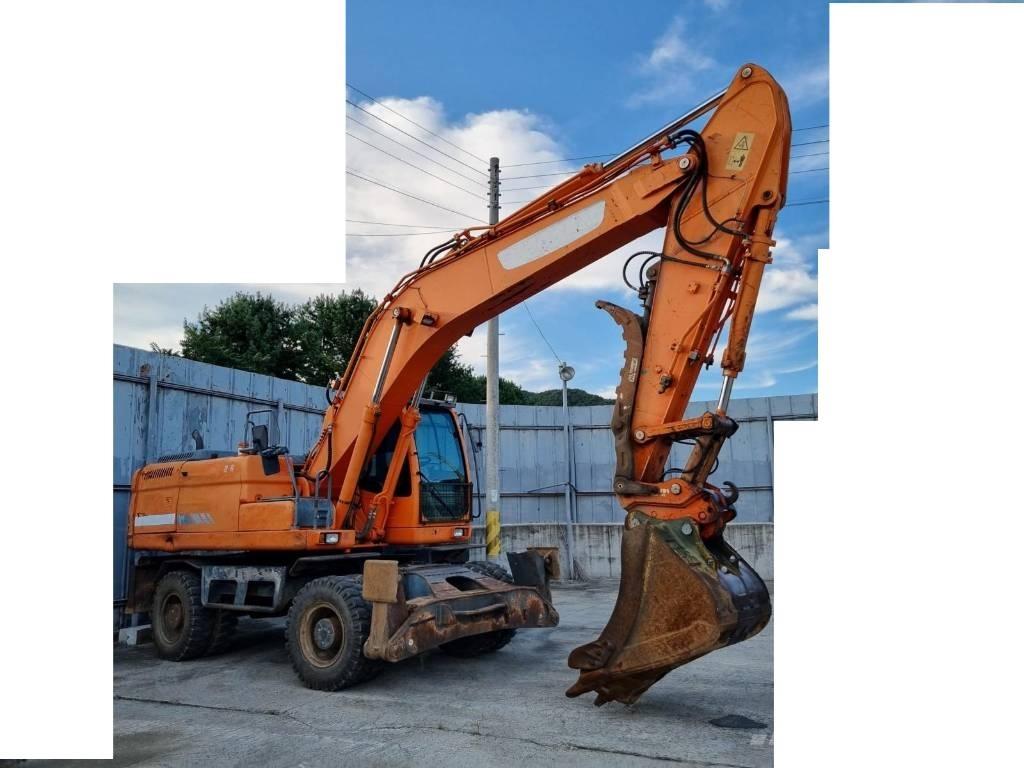 Doosan DX 210 W Escavatori gommati