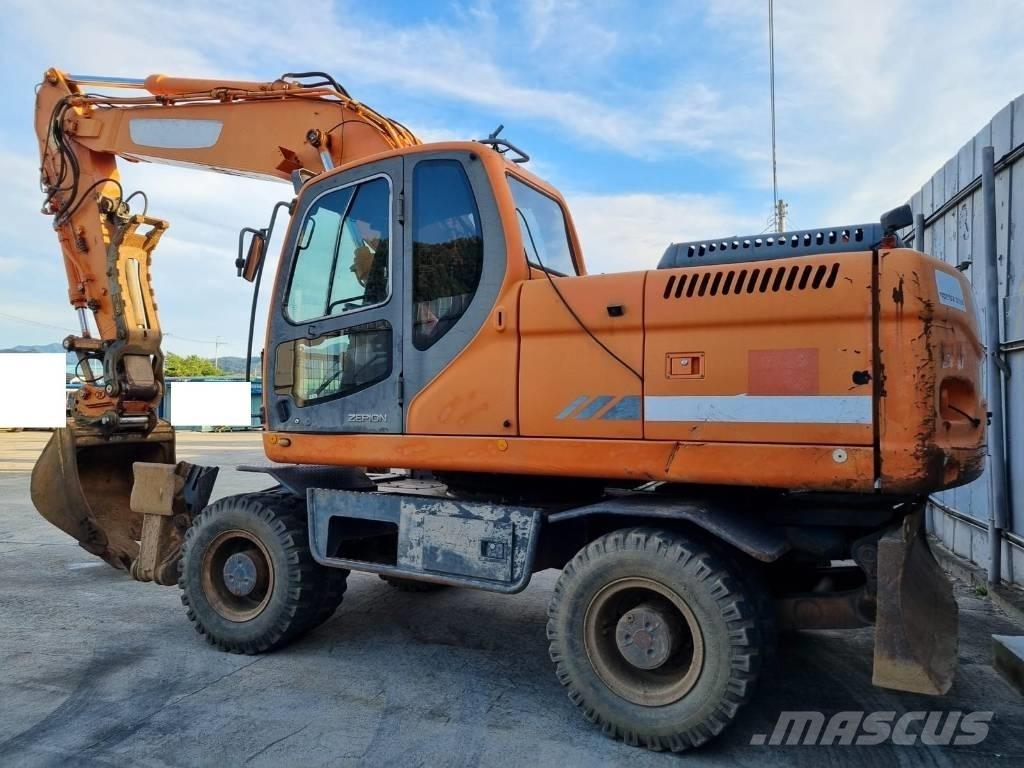 Doosan DX 210 W Escavatori gommati