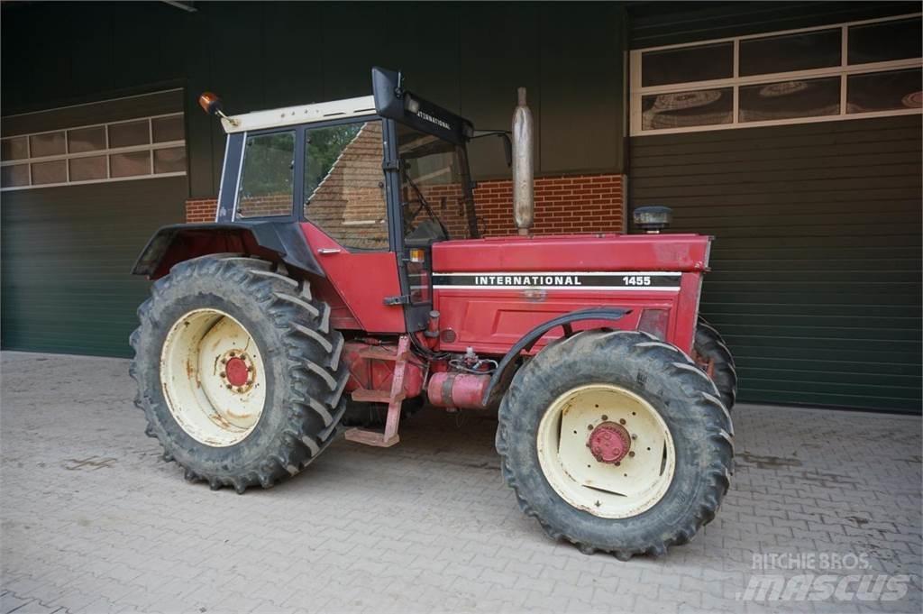 Case IH IHC 1455 Trattori