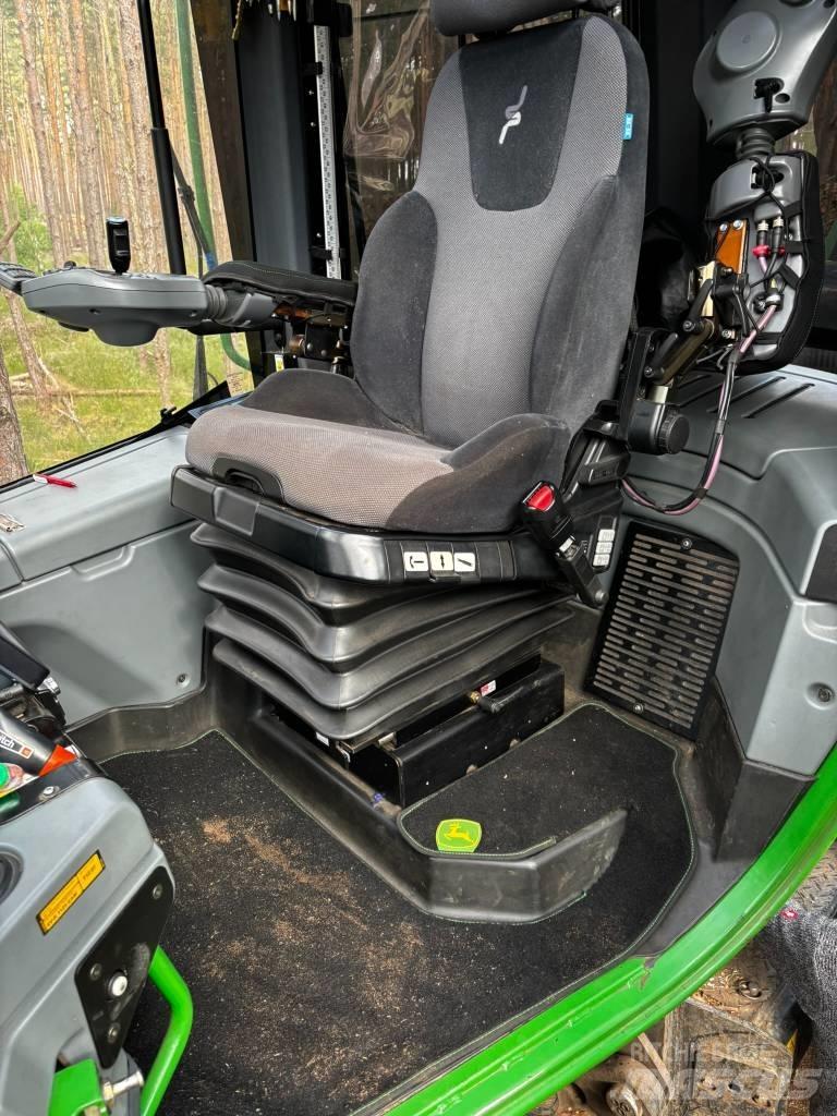 John Deere 1170 E Abbattitrici, Disboscatrici