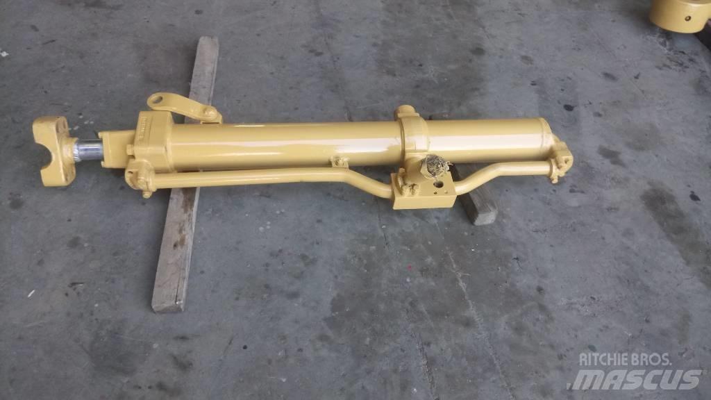 CAT D 6 Componenti idrauliche