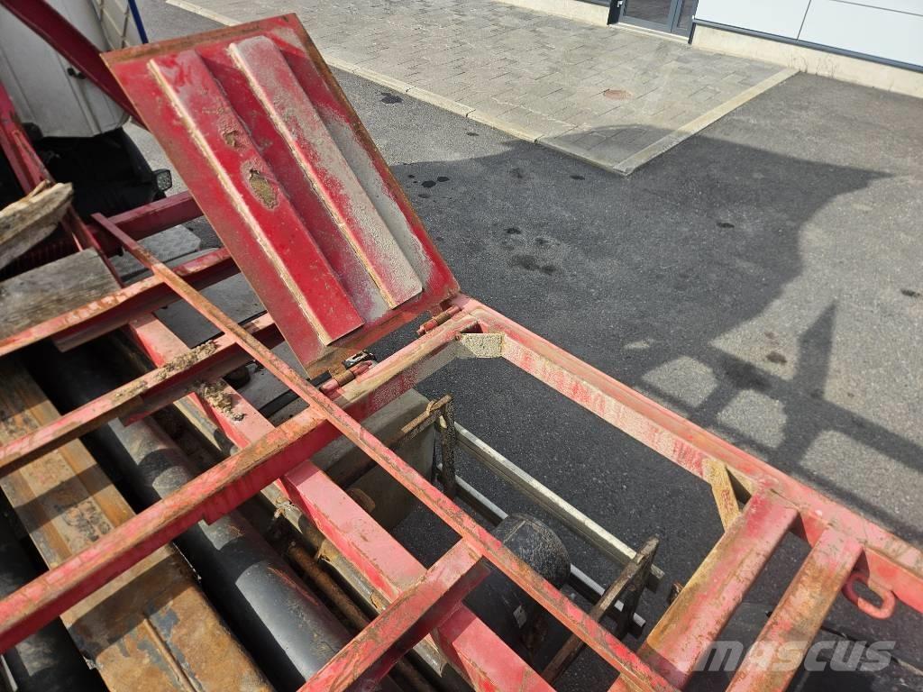  Konelava 21tn 6,6m Pompe per calcestruzzo carrellate