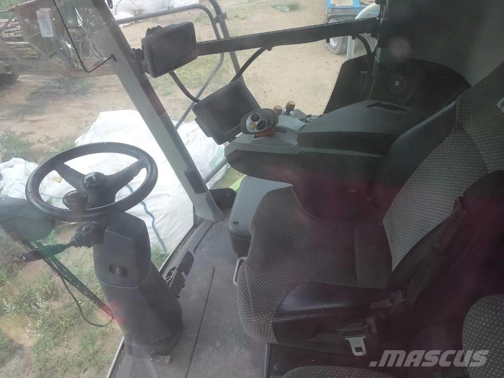 CLAAS Lexion 670 Mietitrebbiatrici