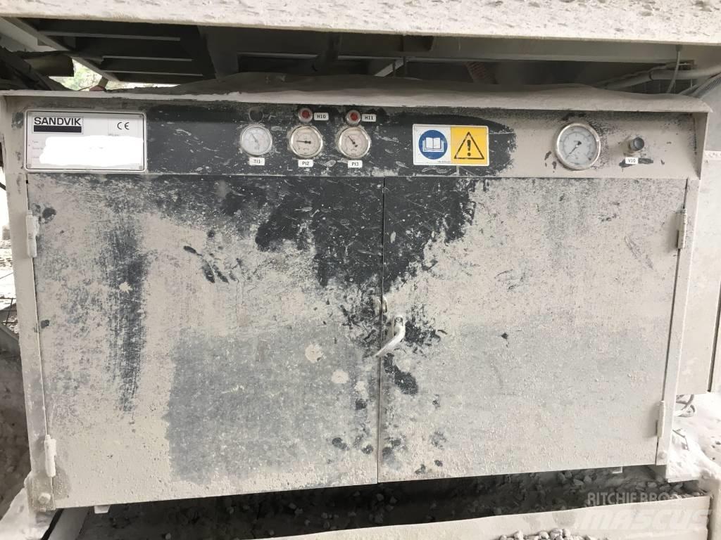 Sandvik CH 440 Vagli vibranti