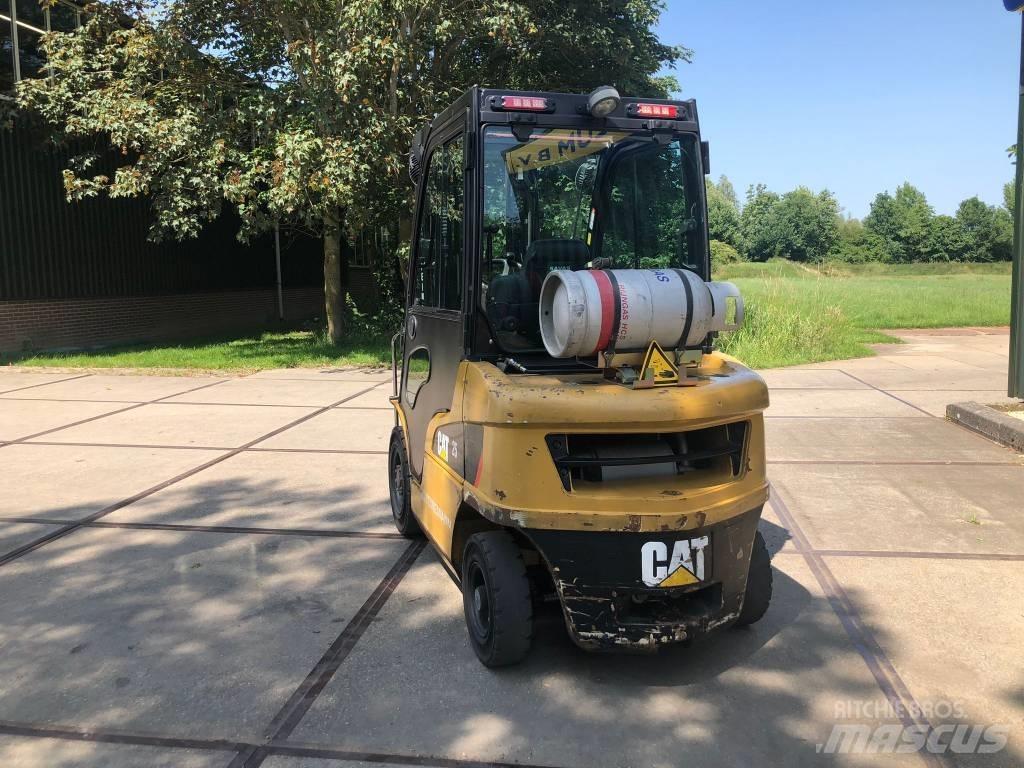 CAT GP 25 N Carrelli elevatori GPL
