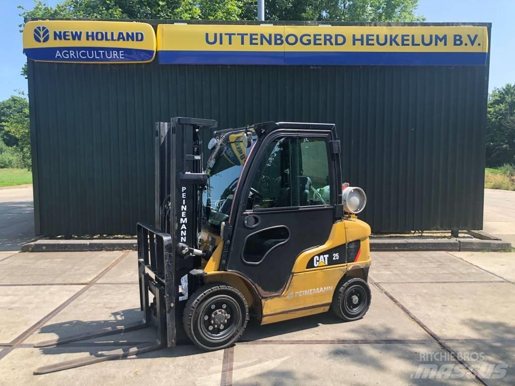 CAT GP 25 N Carrelli elevatori GPL