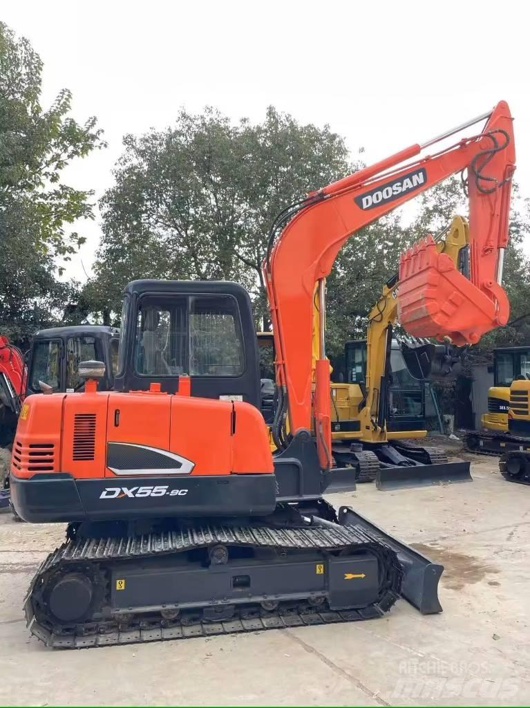 Doosan DX55-9C Escavatori cingolati