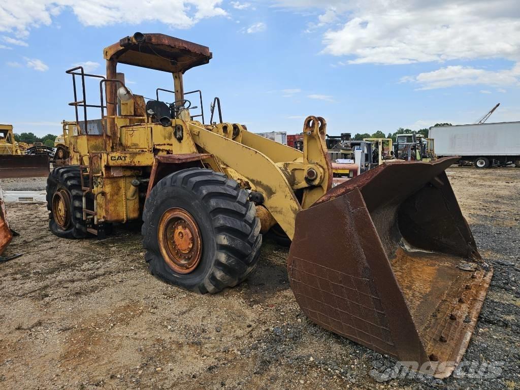 CAT 966 D Pale gommate