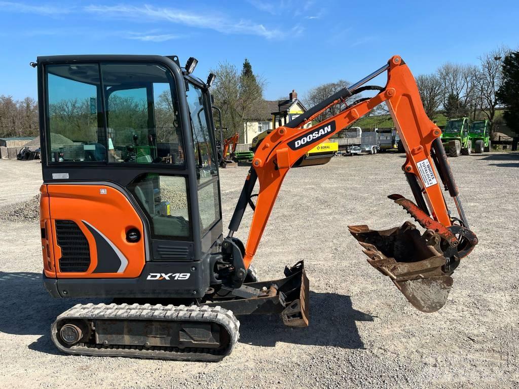 Doosan DX 19 Miniescavatori