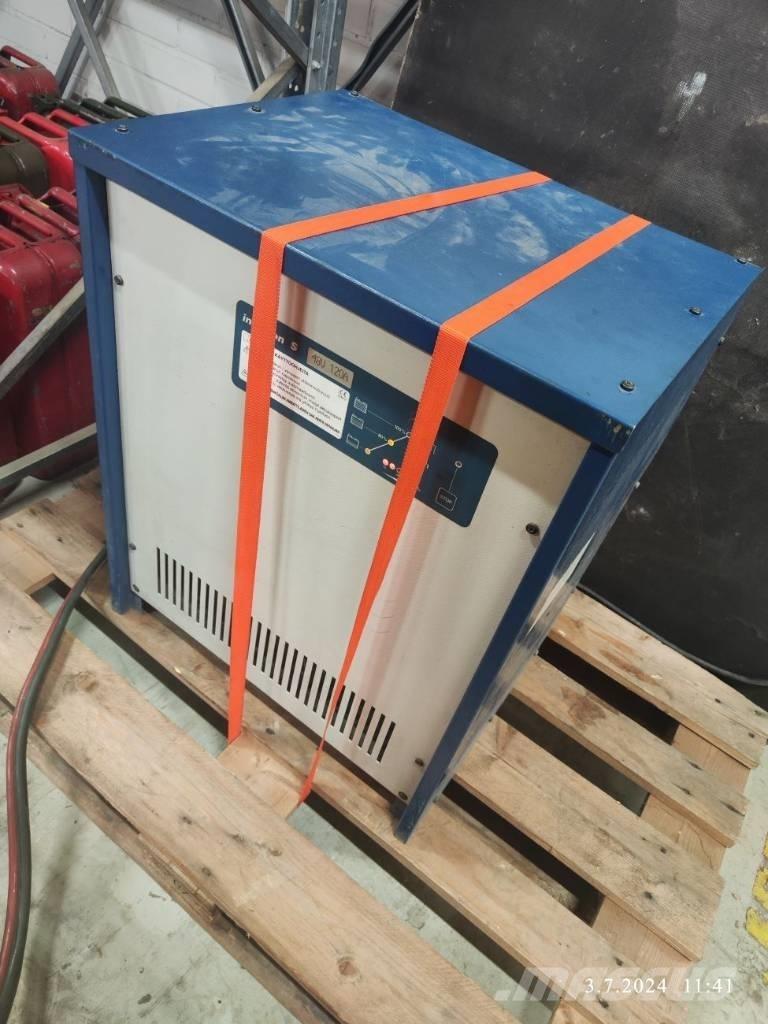 Atlet UNS 200 D Carrello retrattile