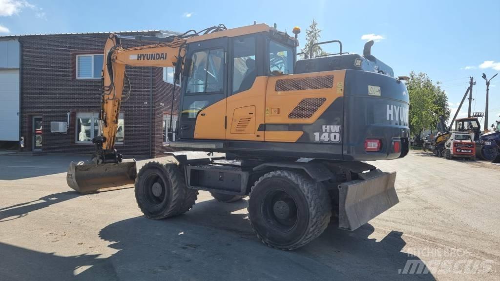 Hyundai HW 140 Escavatori gommati