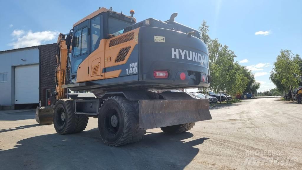 Hyundai HW 140 Escavatori gommati