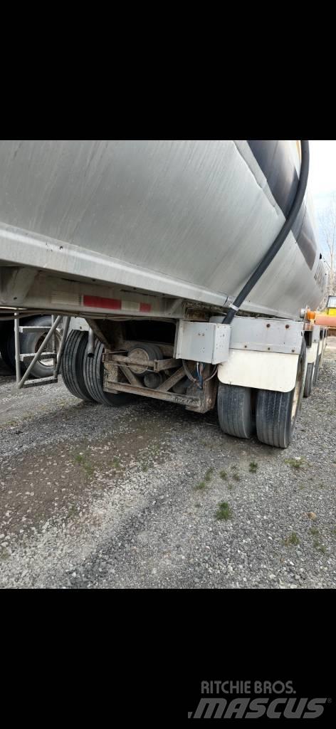 Remtec 4 AXLES Rimorchi cisterna