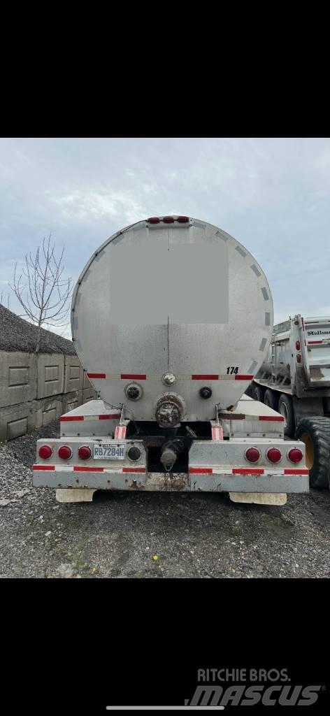 Remtec 4 AXLES Rimorchi cisterna