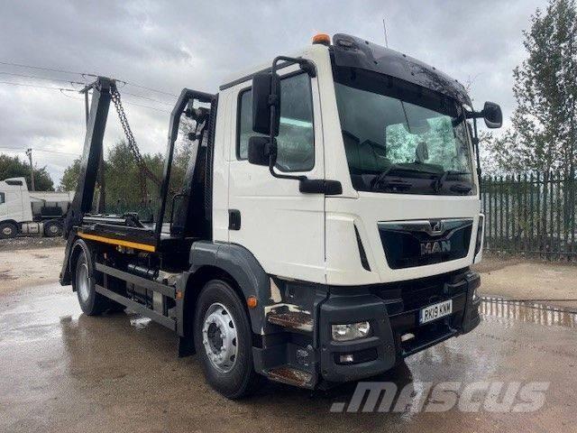 MAN TGM 18.250 Camion con cassone scarrabile