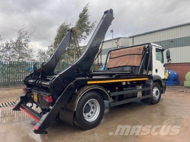 MAN TGM 18.250 Camion con cassone scarrabile