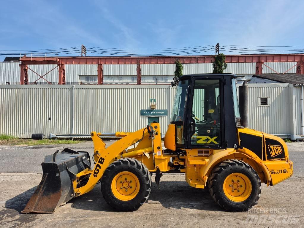 JCB 407 B Pale gommate