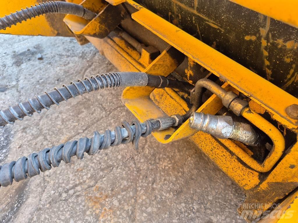 JCB 407 B Pale gommate