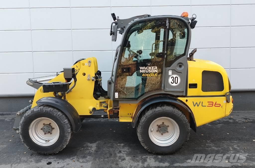 Wacker Neuson WL 36 Pale gommate