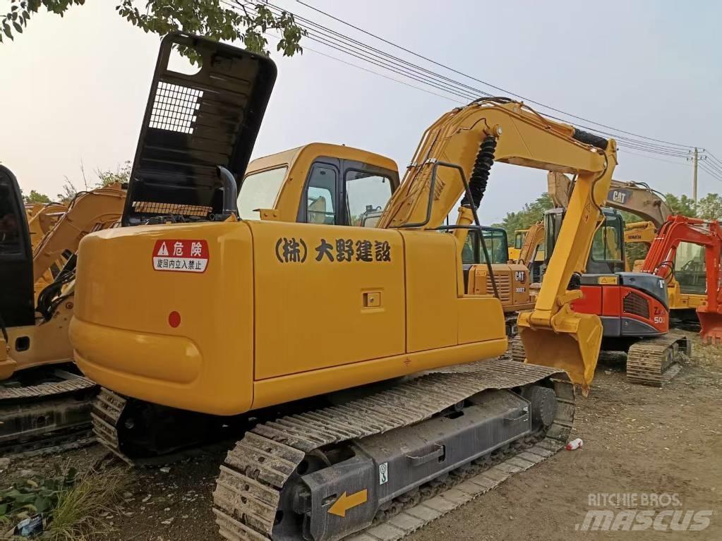 Komatsu PC120 Escavatori medi 7t - 12t