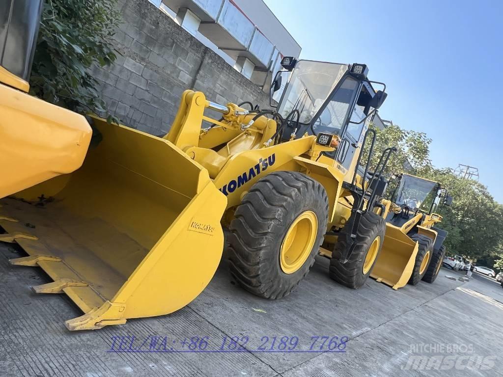 Komatsu WA320 Pale gommate