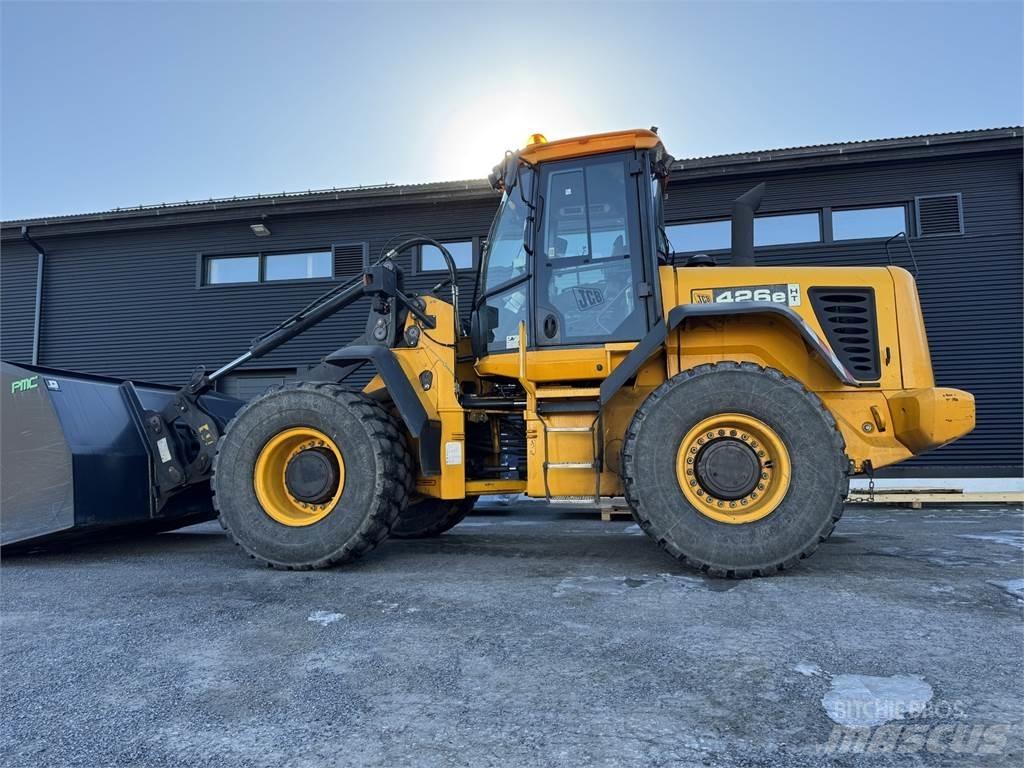 JCB 426e HT Pale gommate