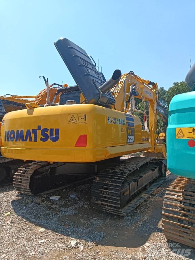 Komatsu PC 220 Escavatori cingolati